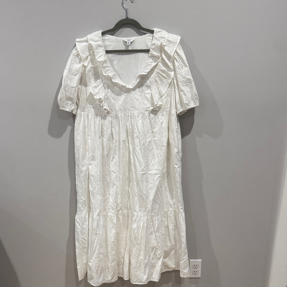 Crown & Ivy White Eyelet Midi Dress